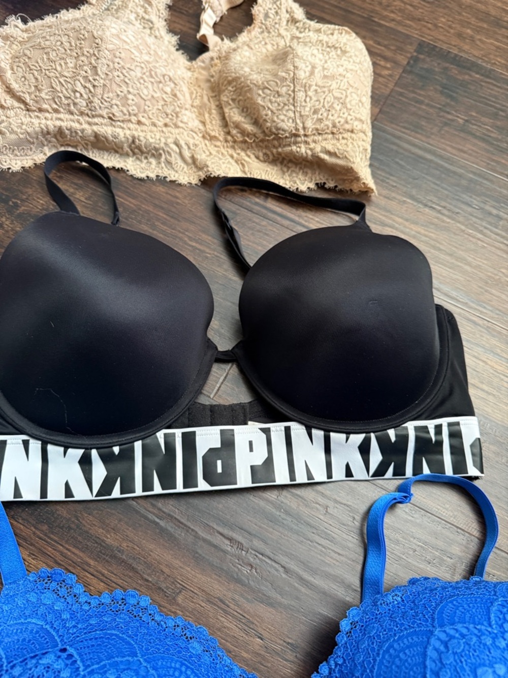 Victoria's Secret etc. bundle of 7 bras - Picture 3 of 15